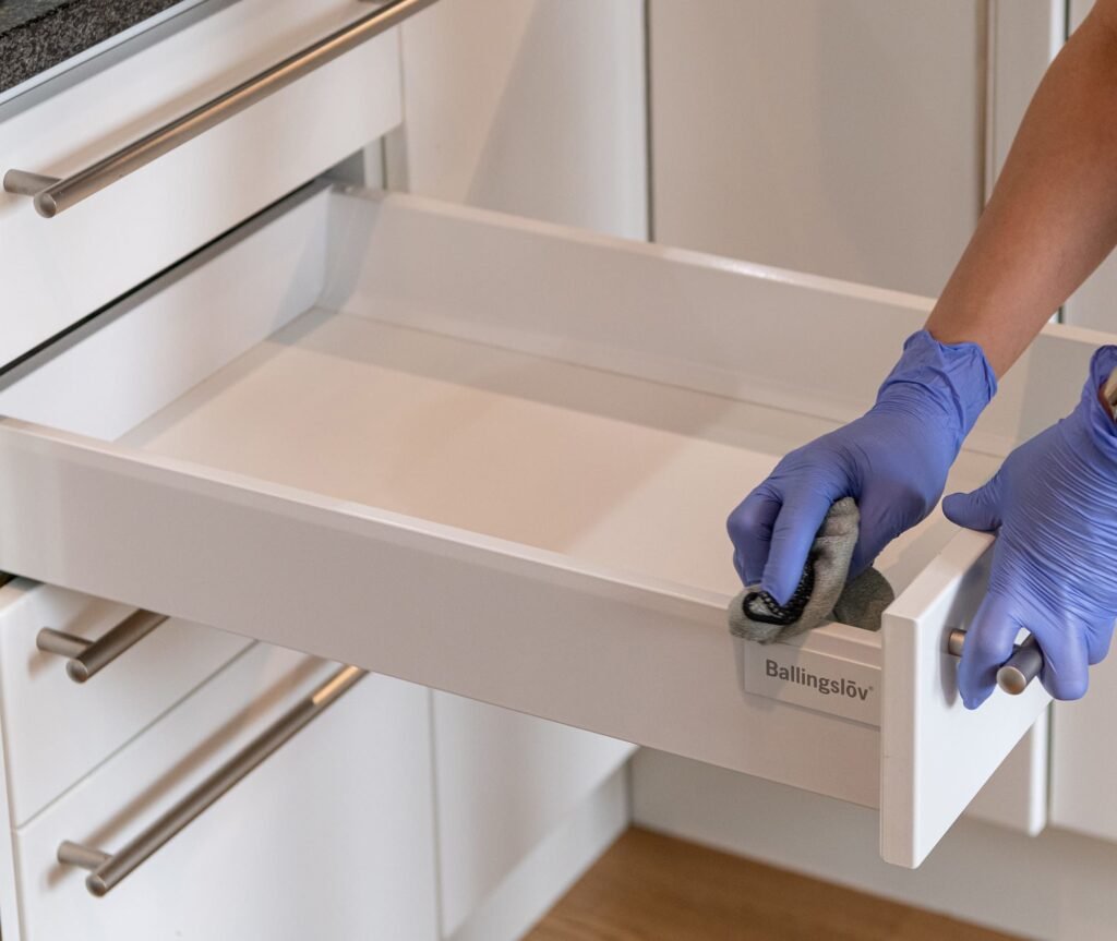 städ Ale
städfirma Ale